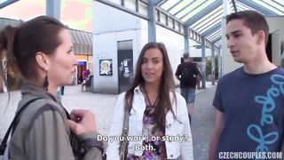 Amatőr fiatal pár pénzért dug