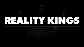 Reality Kings - Mona Azar a méretes seggű brazil milf