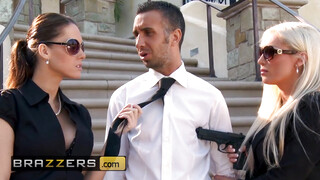 Brazzers - Katsuni a szuper fullos ázsiai milf