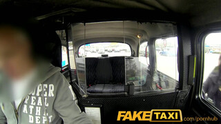 FakeTaxi - a kicsike lopós barna bige megbánja amit tett