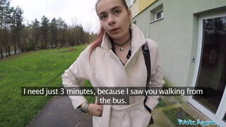 Public Agent - Orosz diák csajszi benne van a szexben