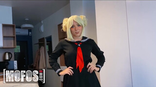 Mofos - Sweetie Fox a cosplayes lány popsiba tolva