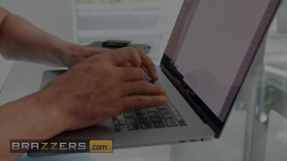 Brazzers - Ebony Mystique szereti a méretes fekete dákót