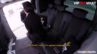 FuckedInTraffic - Jocelyne szexy cseh spiné és a sofőr
