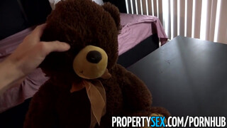 PropertySex - Morgan Lee durván megkúrelva