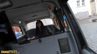 Fake Taxi - Mali Ubon a dögös kolumbiai bige
