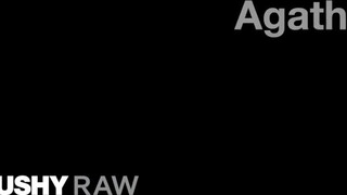 TUSHYRAW - Agatha a gyönyörű vörös hajú kisasszony