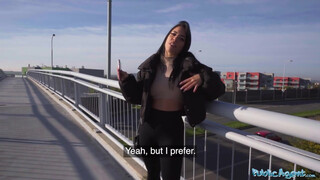 Public Agent - Megan Fiore a bombázó brazil kisasszony