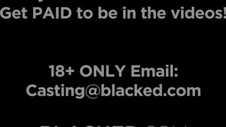 BLACKED - Sky a vékony kicsike keblű csajszi