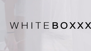 WhiteBoxxx - Lena Reif a hatalmas keblű orosz spiné