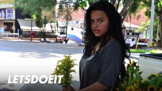 Aranyos néger milf selena gomez mélyen dugva spanyol muffban
